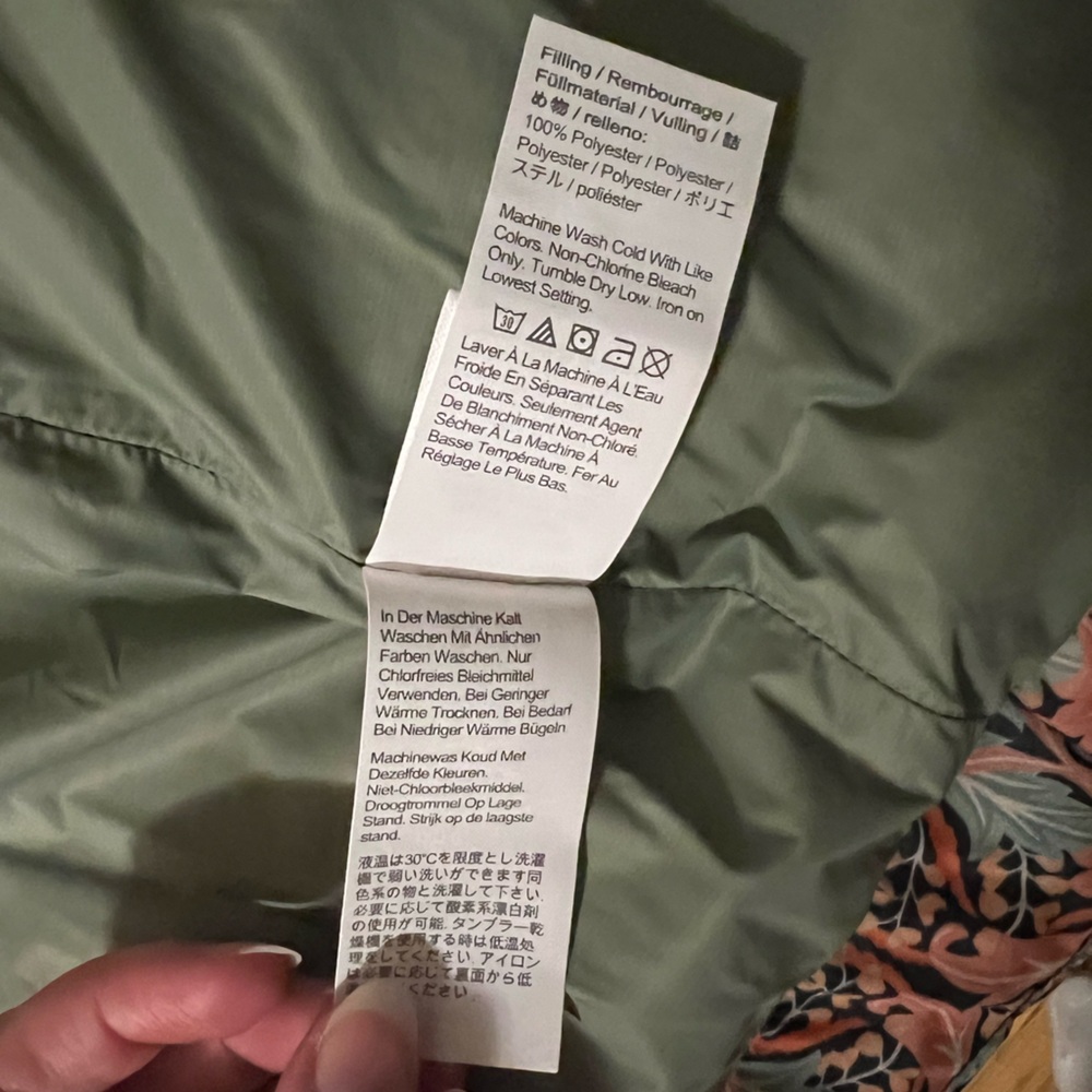 J Crew Flurry puffer jacket with PrimaLoft® in Liberty May Nouveau print - Picture 11 of 11